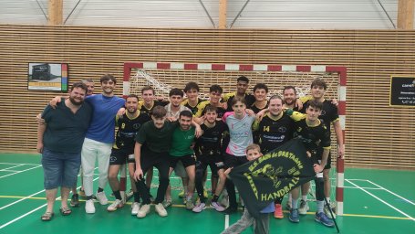 Les seniors gars montent en région : Une première historique pour le club !
